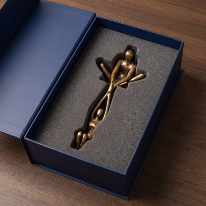 Gift packaging with custom foam insert