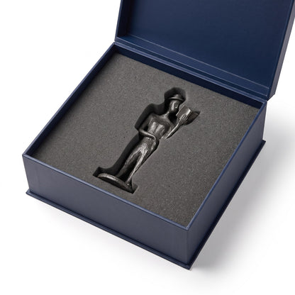 Gift packaging with custom foam insert